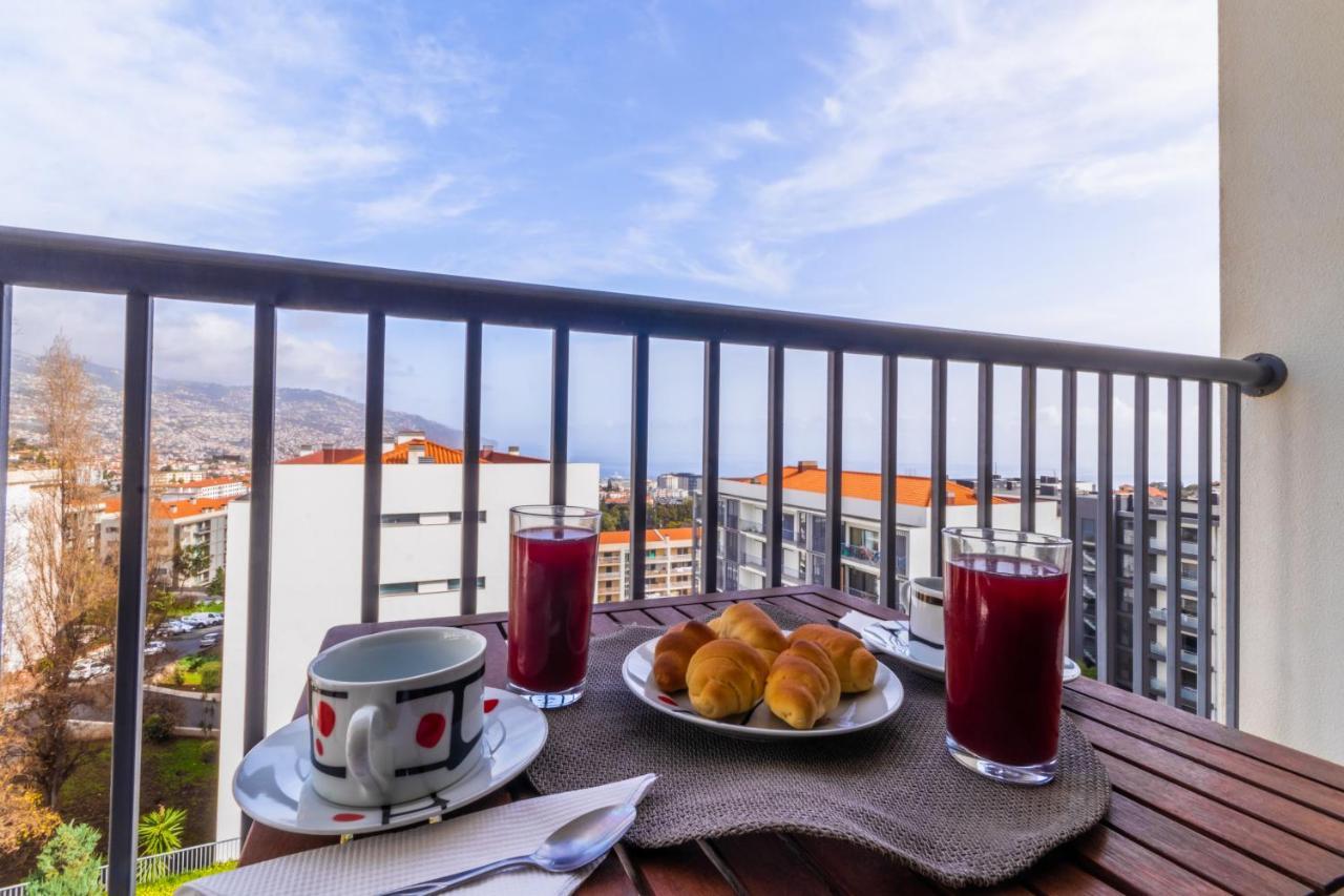Lulina Two Bedroom By Alma Funchal (Madeira)